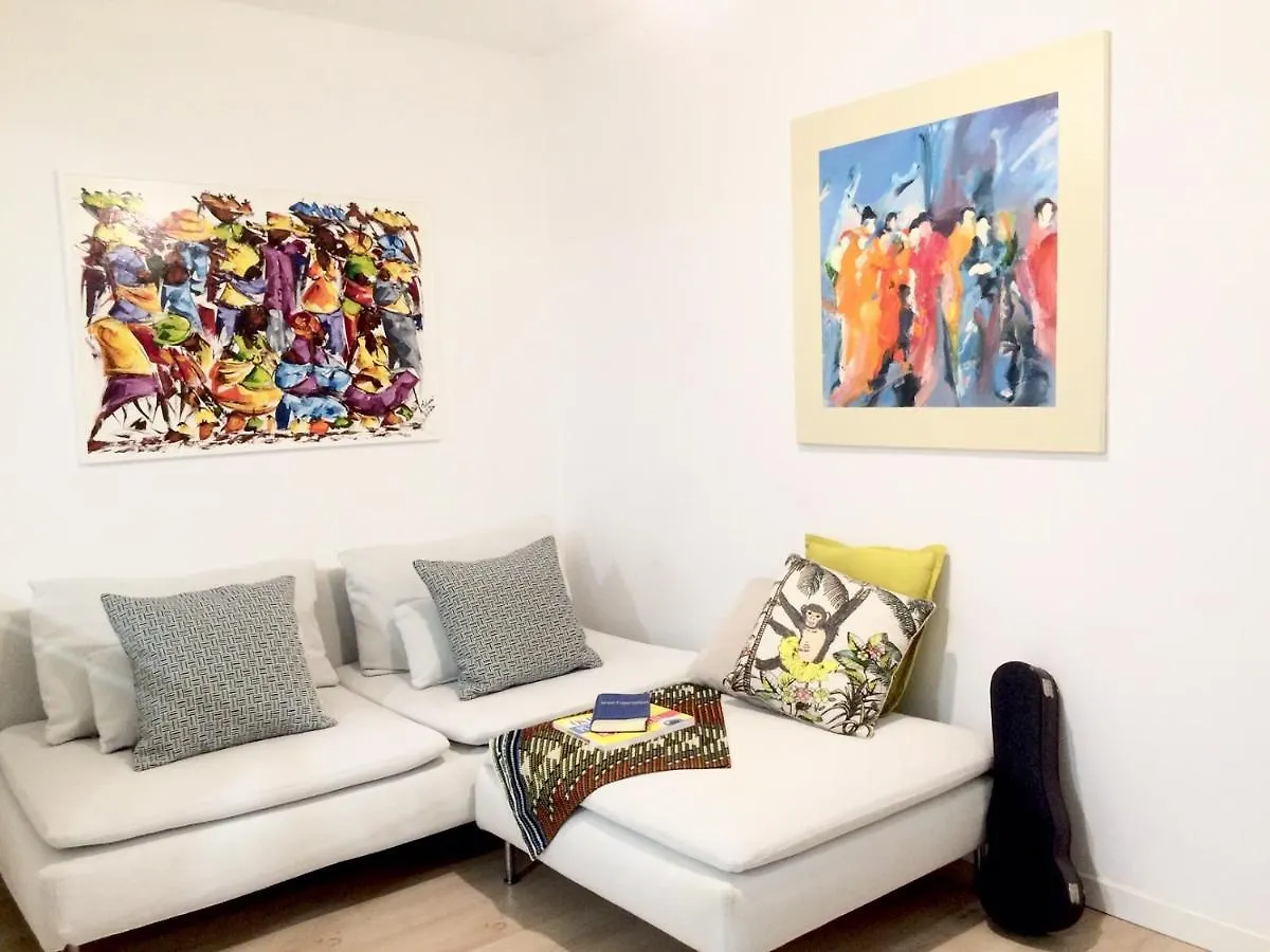 Renovated Apt With Piano Near Metro Lägenhet Lisboa 0*,  Portugal